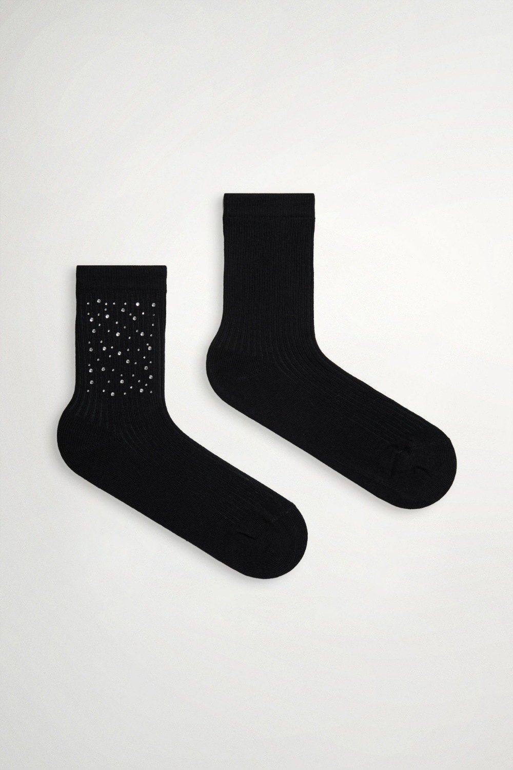 小亮鑽中筒襪 ▶七月份◀ 26SS|0702 • Modern Essentials|❤️週週新品 | New|精品 | Accessories|襪子