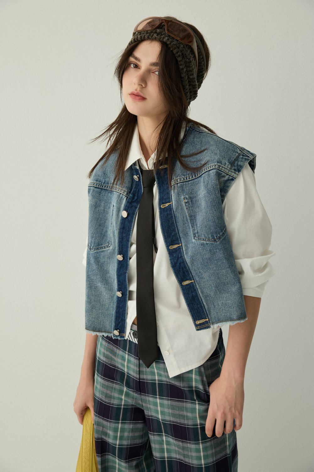 潮流磨白不收邊背心式牛仔外套 ❤️週週新品 | New|上著 | Tops|無袖 • 短袖上衣|外衣 | Outwears|夾克 • 短外套|背心