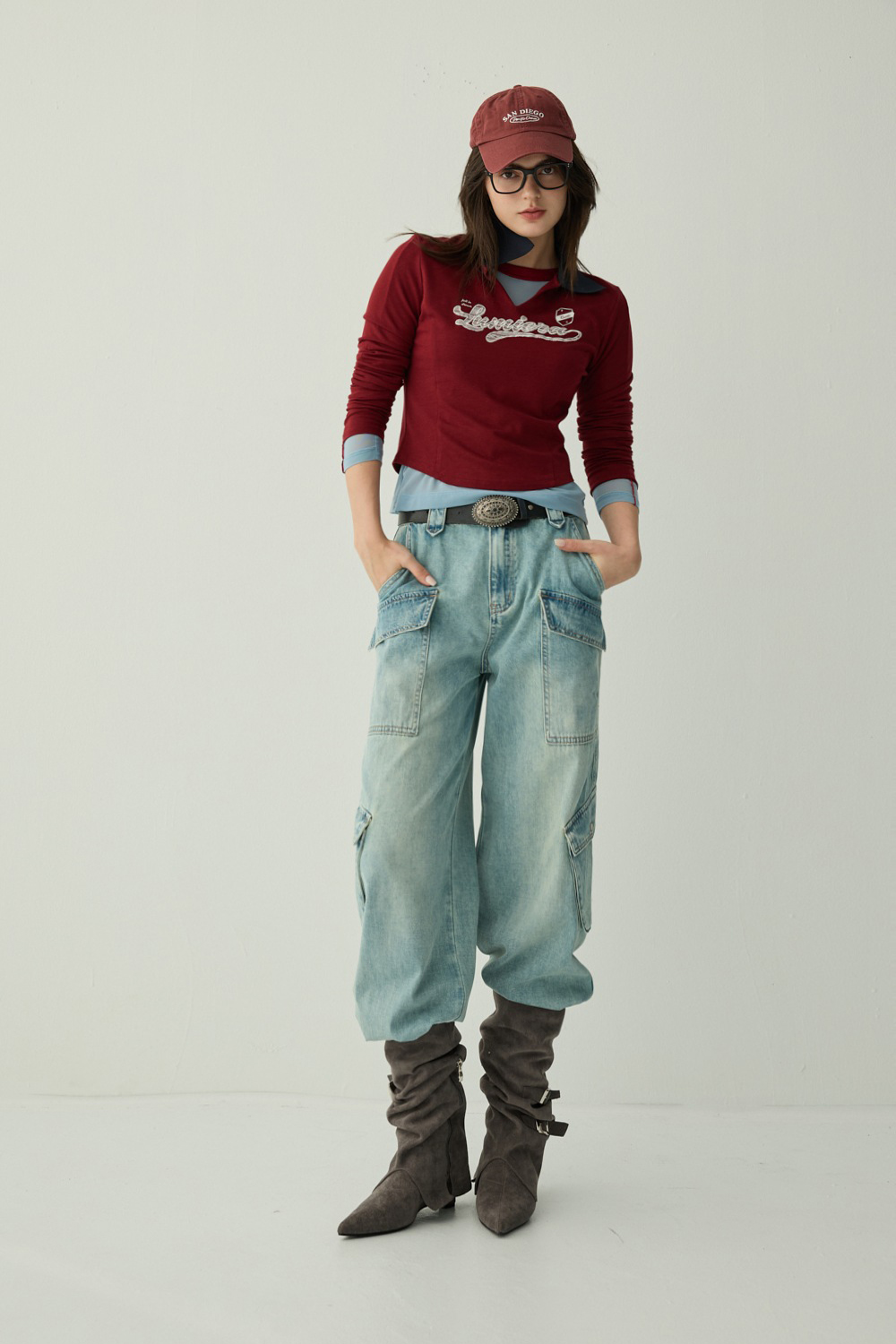 濃郁勃根地紅配色領印花長袖T恤 - 勃根地紅, 36 休閒 Casual|時尚 Fashion|❤️週週新品 | New|▶十月份◀ 25AW|1009 • Burgundy Prelude.|上著 | Tops|五、七分袖 • 長袖上衣