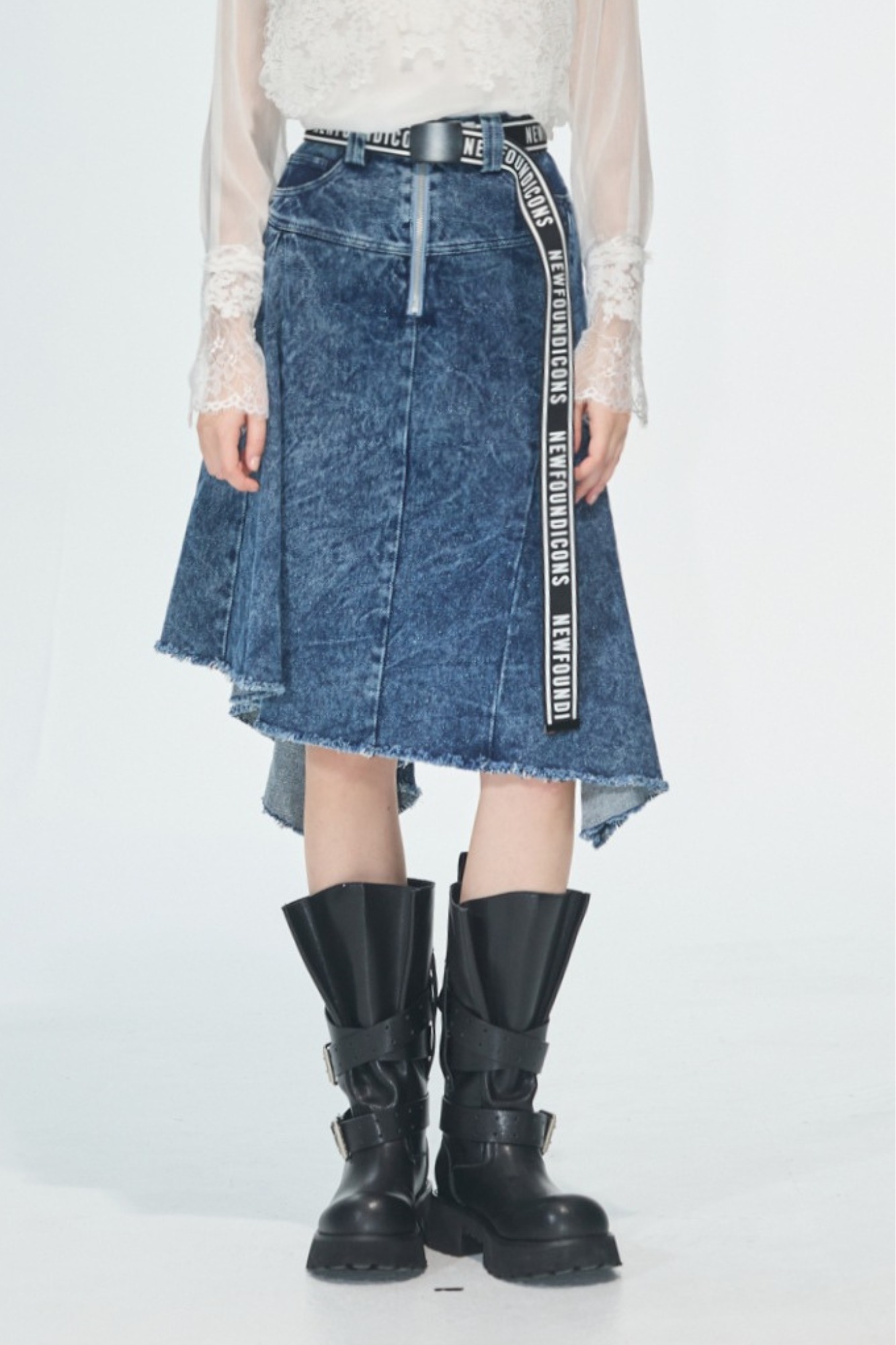 設計師款鬚邊剪接牛仔裙 - 寧靜黛藍, 36 ▶十一月份◀ 25AW|1106 • Midnight Ease|時尚 Fashion|❤️週週新品 | New|下著 | Bottoms|長裙 • 短裙|牛仔丹寧