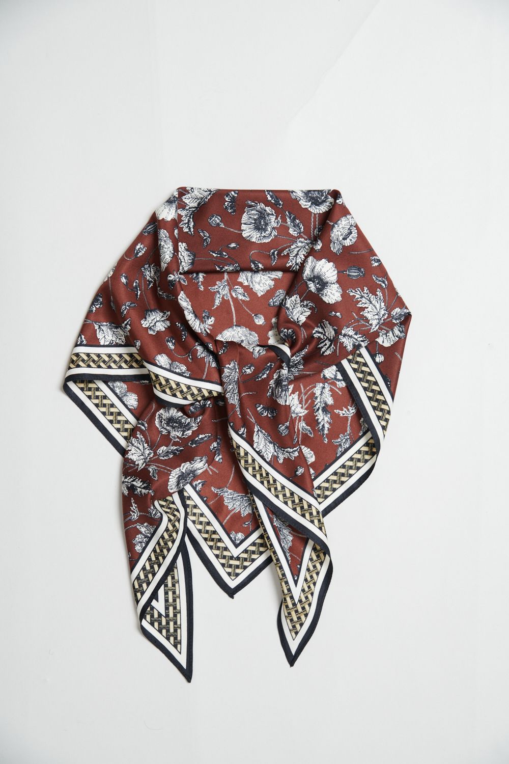 可愛花朵印花三角領巾 ▶一月份◀ 25AW|0101 • Lavender Ease|❤️週週新品 | New|精品 | Accessories