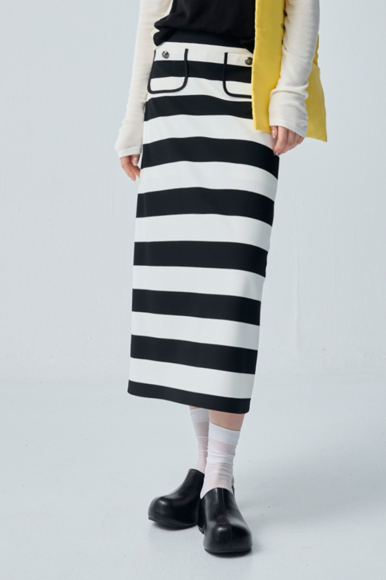 黑白雙色配條中長裙 - 神祕純黑, 36 ❤️週週新品 | New|▶二月份◀ 26SS|0226 • City Lights|下著 | Bottoms|長裙 • 短裙