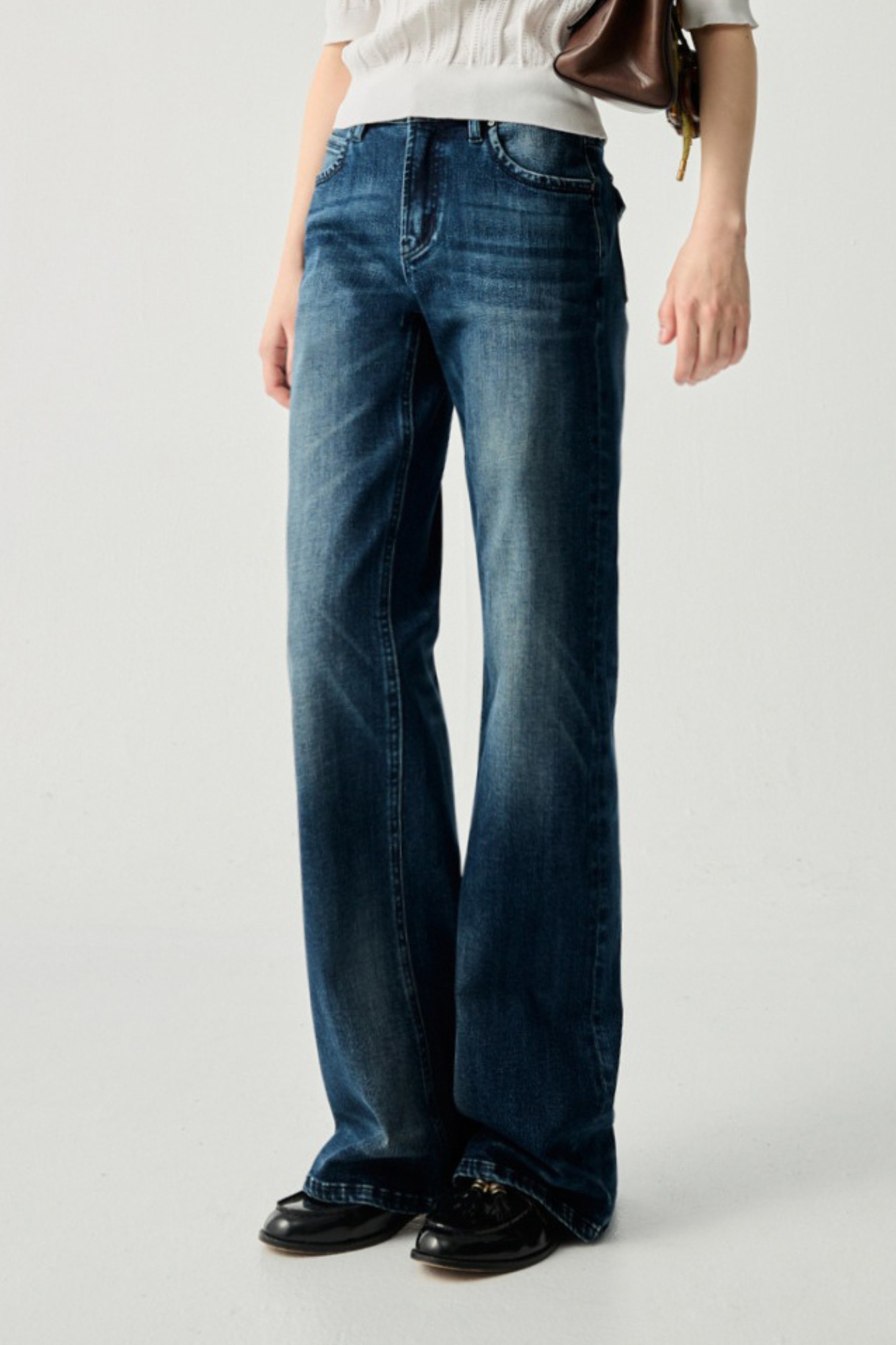 經典丹寧水洗牛仔小喇叭褲 - 深邃藏藍, 36 ❤️週週新品 | New|▶二月份◀ 26SS|0226 • City Lights|下著 | Bottoms|長褲 • 寬褲|牛仔丹寧