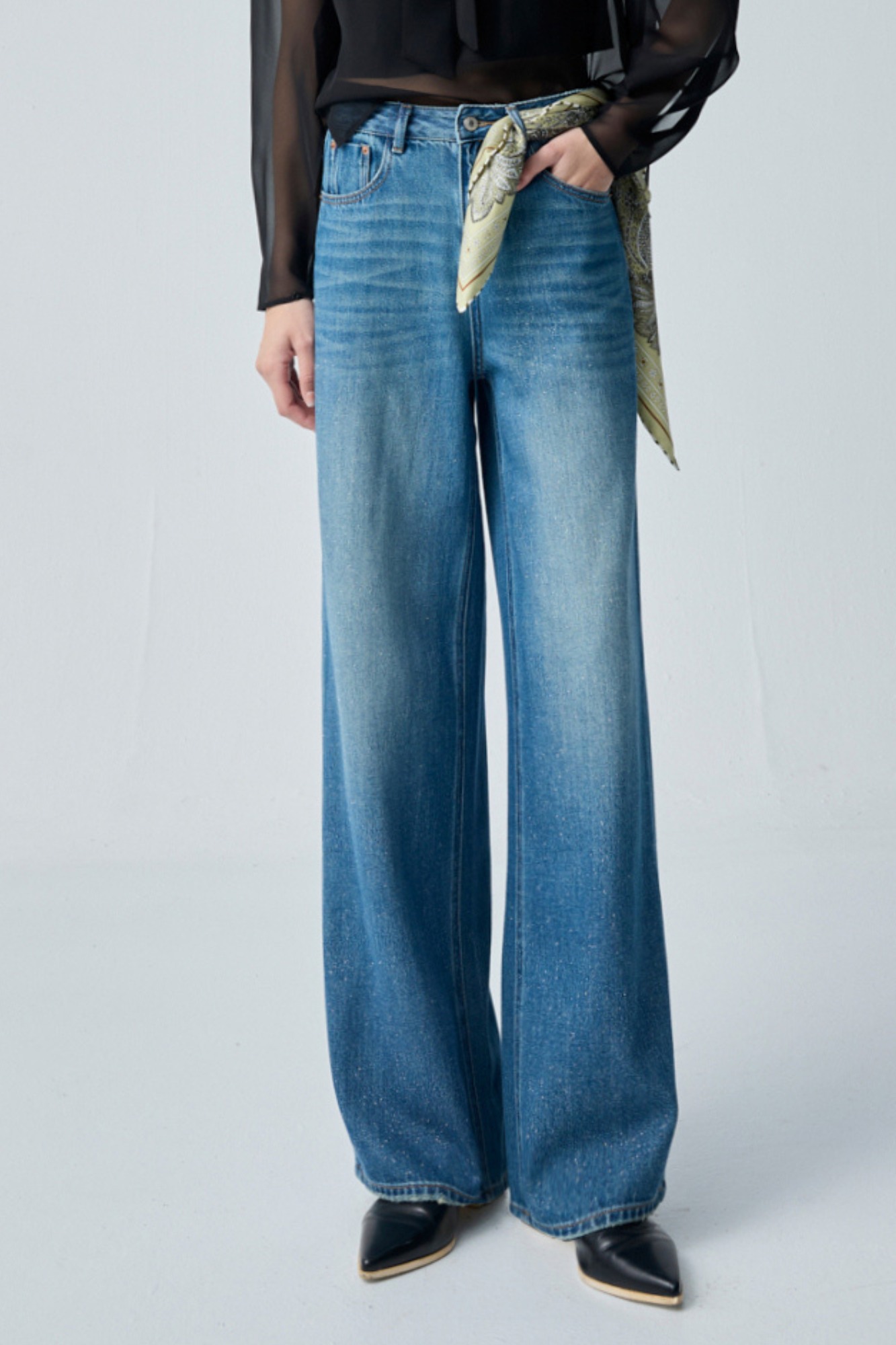 細點光感小亮鑽牛仔寬褲 - 寧靜黛藍, 36 0211 • Noir & Rouge|❤️週週新品 | New|▶二月份◀ 26SS|下著 | Bottoms|長褲 • 寬褲|牛仔丹寧