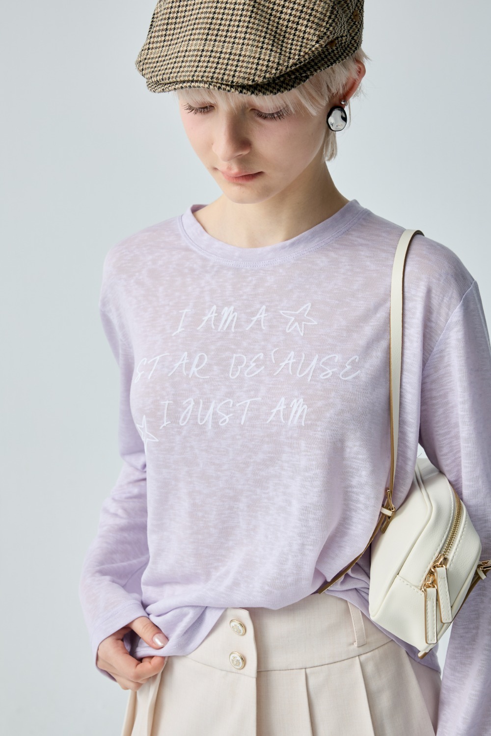 暮春初夏英文印花長袖上衣 - 薰衣草紫, 36 0319 • Light & Lovely|❤️週週新品 | New|▶三月份◀ 26SS|上著 | Tops|五、七分袖 • 長袖上衣