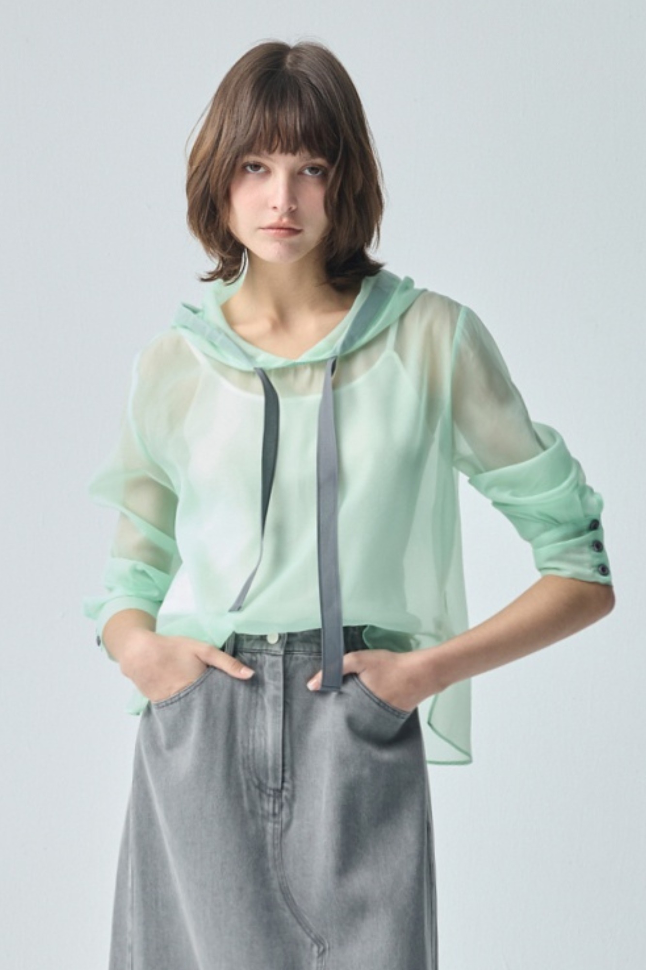 青森時光微透膚連帽上衣 - 酪梨綠色, 36 ❤️週週新品 | New|▶三月份◀ 26SS|0326 • Sweet Moments|上著 | Tops|五、七分袖 • 長袖上衣