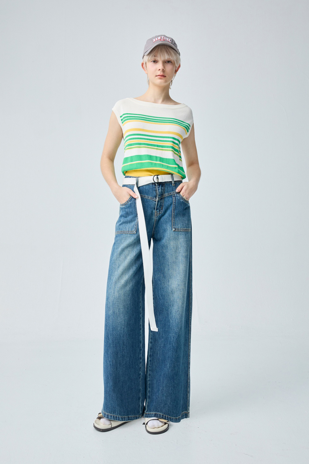 綠茶團子配色條紋針織上衣 ❤️週週新品 | New|▶四月份◀ 26SS|0409 • Daisy Days|上著 | Tops|無袖 • 短袖上衣|針織 • 毛衣