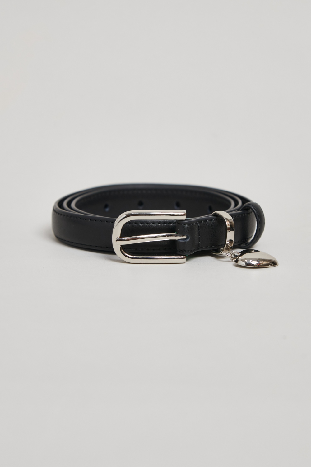 細條愛心裝飾皮帶 ▶五月份◀ 26SS|0507 • City Fluidity|❤️週週新品 | New|精品 | Accessories|皮帶