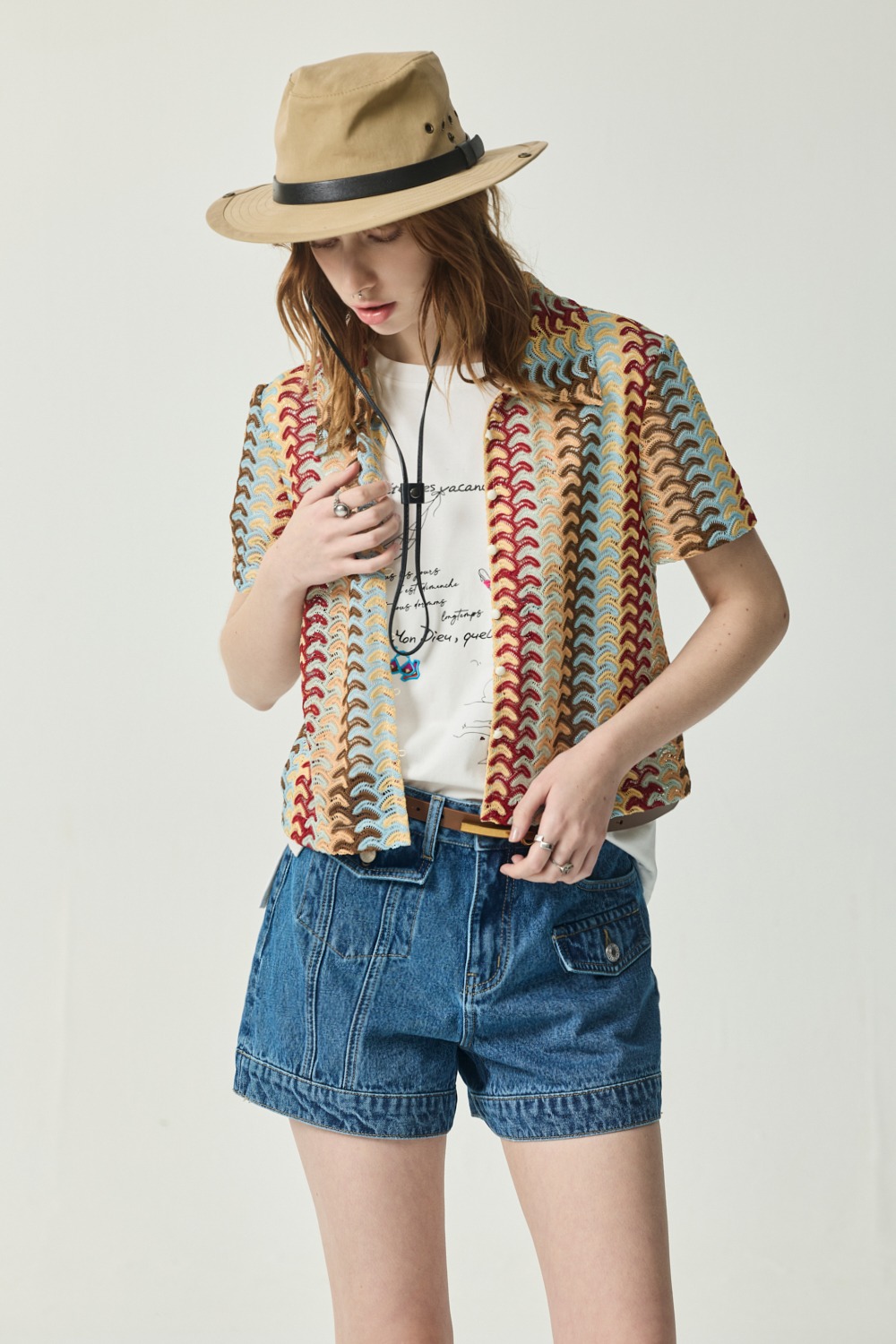 0320 3300
