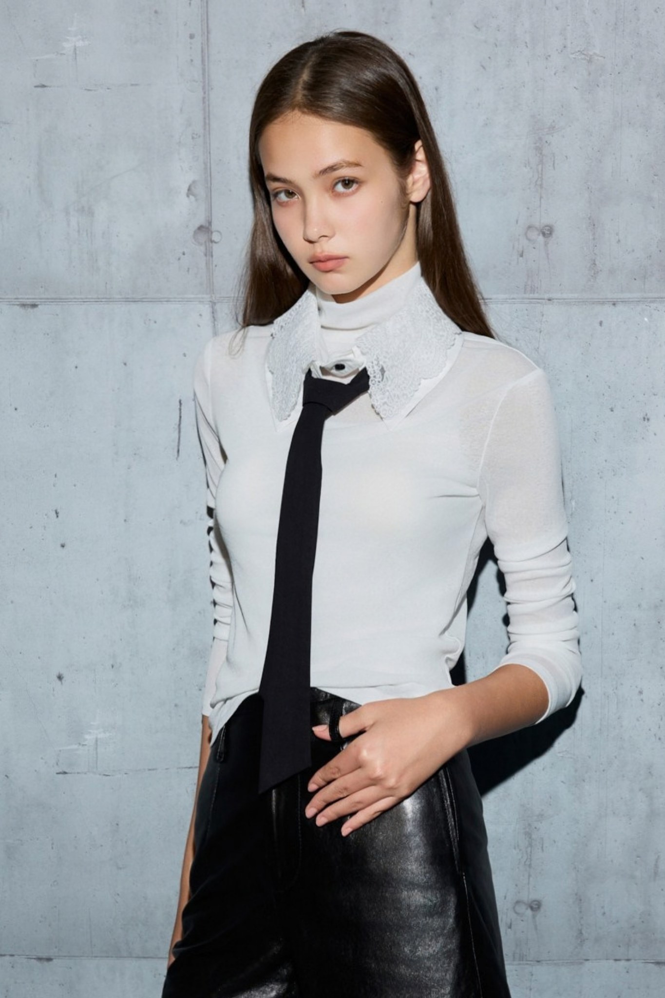 網紗透感高領上衣 ▶十月份◀ 26AW|1001 • Softly Tailored|❤️週週新品 | New|上著 | Tops|五、七分袖 • 長袖上衣