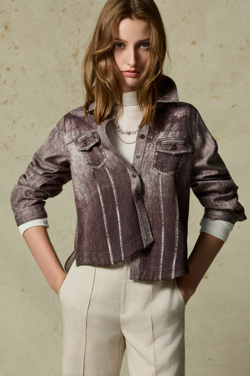 牛仔刷色外套 - 古樸咖啡, 36 ❤️週週新品 | New|▶十月份◀ 26AW|1008 • Wild Romance|上著 | Tops|五、七分袖 • 長袖上衣|外衣 | Outwears|夾克 • 短外套