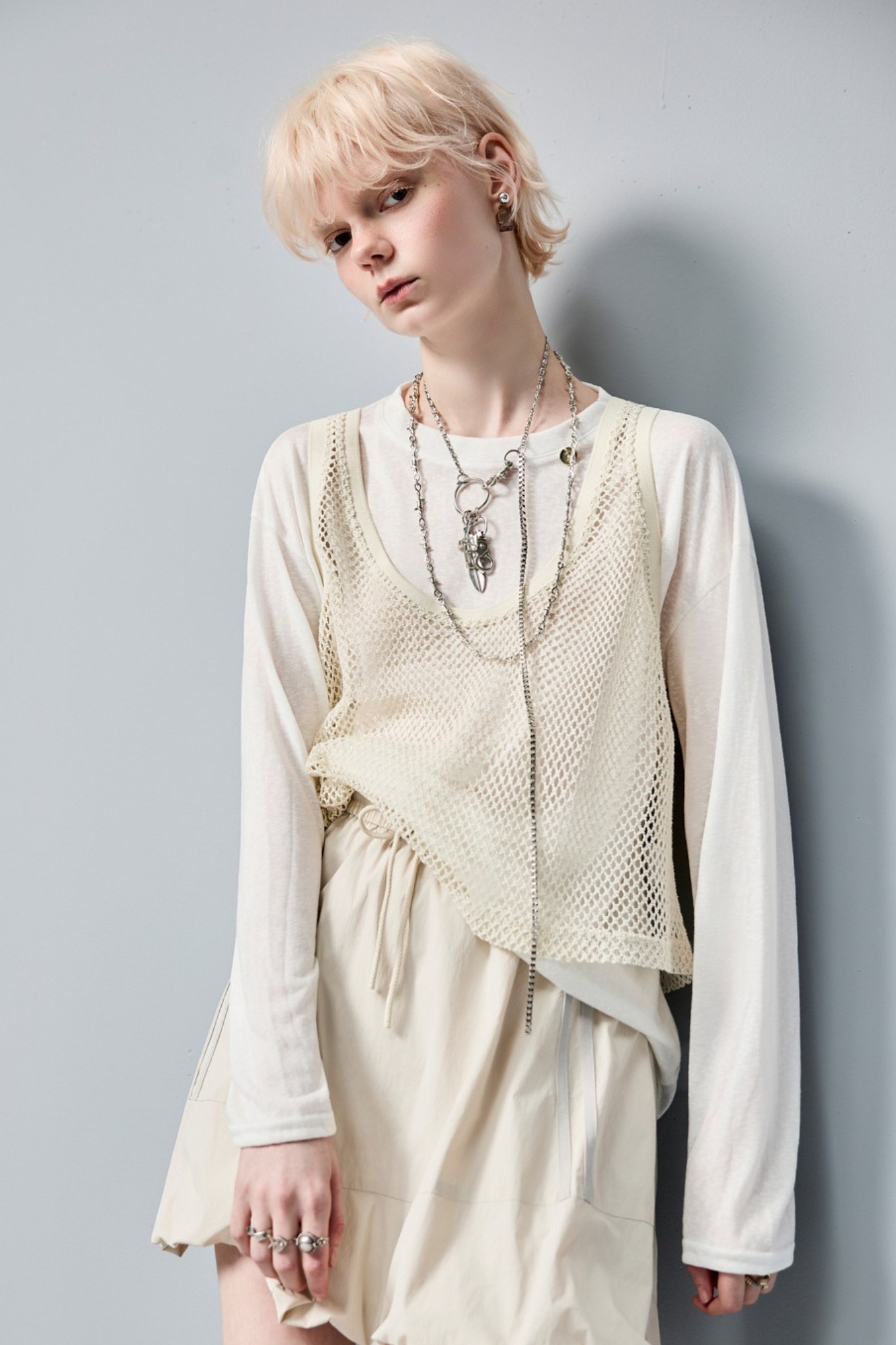Picnic Day透視感網狀背心 - 奶油杏色, 36 ❤️週週新品 | New|▶八月份◀ 26AW|0813 • Cut Loose|上著 | Tops|無袖 • 短袖上衣|針織 • 毛衣|背心 • 細肩帶