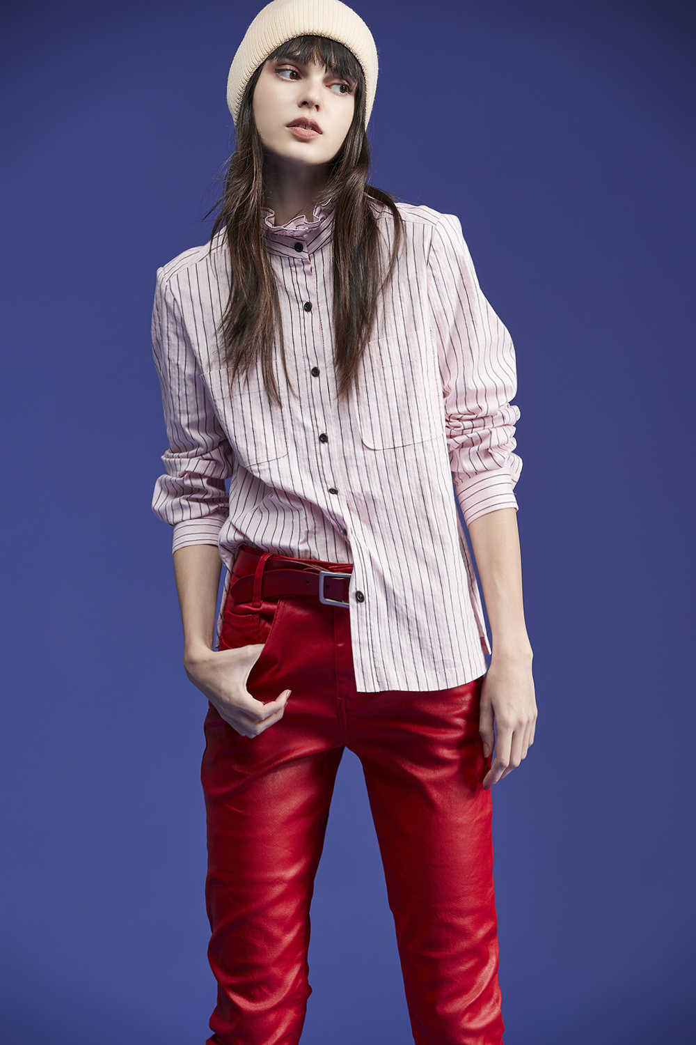 少女詩篇條紋荷葉領襯衫 - 微施粉澤, 40 ➤上衣|雙11最殺 最低3折起|全館商品|❤️週週新品 | New|上著 | Tops|五、七分袖 • 長袖上衣|襯衫