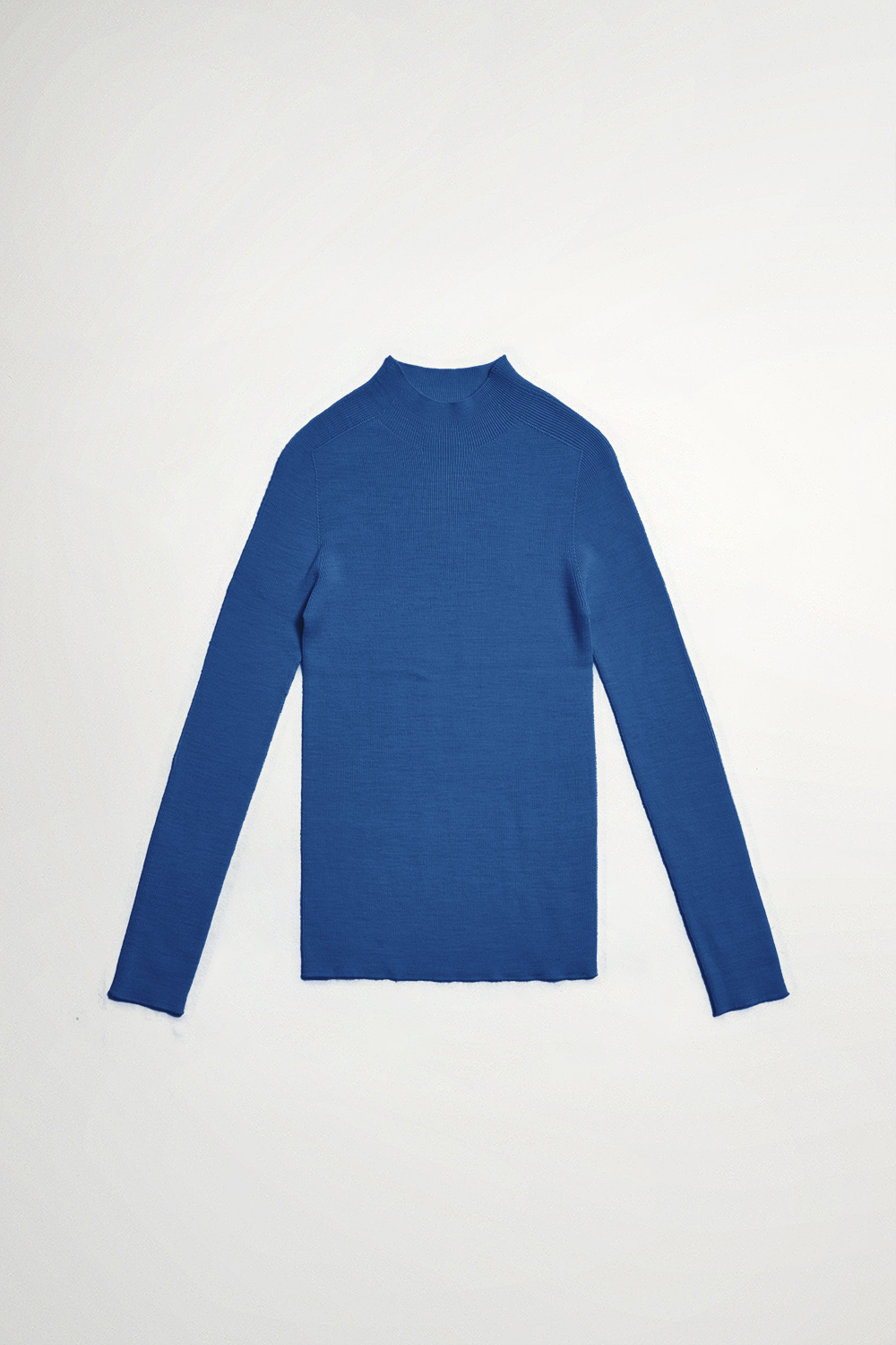 盼牧隨語半高領合身柔軟針織上衣 - 寧靜黛藍, 36 ➤上衣|雙11最殺 最低3折起|全館商品|❤️週週新品 | New|上著 | Tops|五、七分袖 • 長袖上衣|針織 • 毛衣